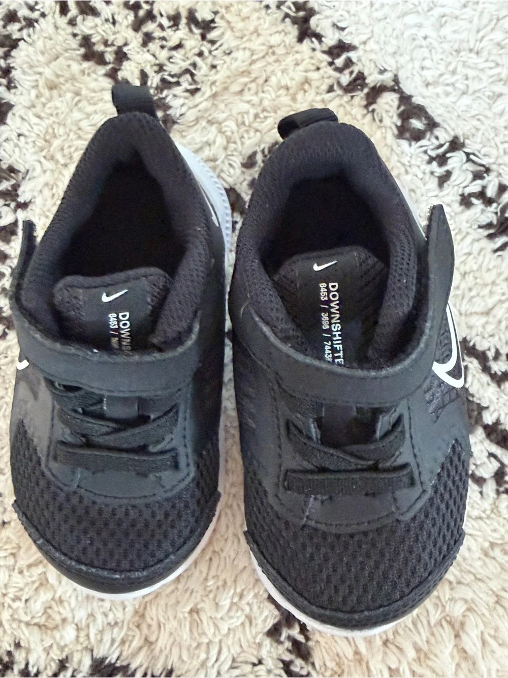 Nike Downshifter 11 Toddler Shoes Black White Hook & Loop Size 4C CZ3967-001